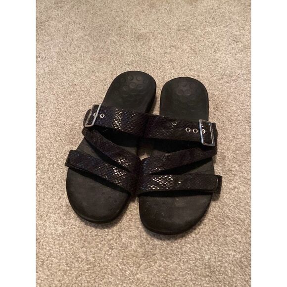 Vionic Sandals size 10 black slip ons - Picture 1 of 4